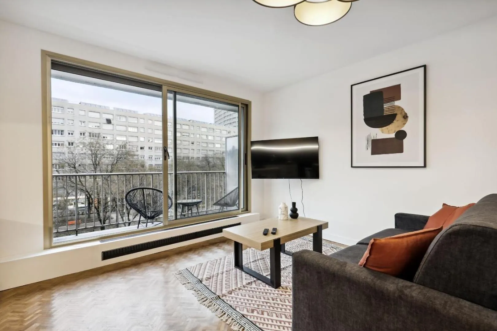 520 Patsy - Superbe A Paris